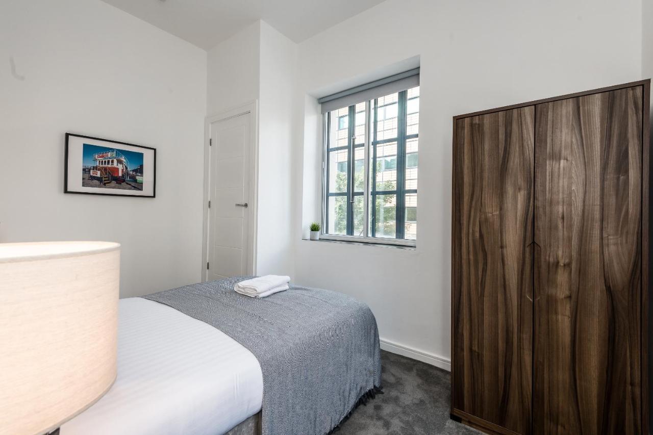 Manhattan Style Apartment - 2 bedroom - Netflix Liverpool Buitenkant foto