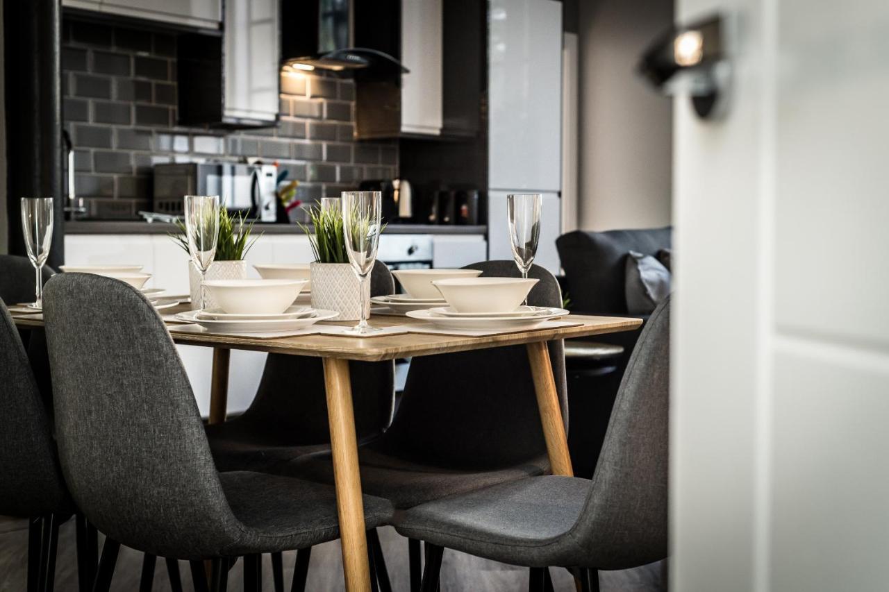 Manhattan Style Apartment - 2 bedroom - Netflix Liverpool Buitenkant foto